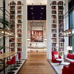 Seventy 4*, Barcelona Espanha